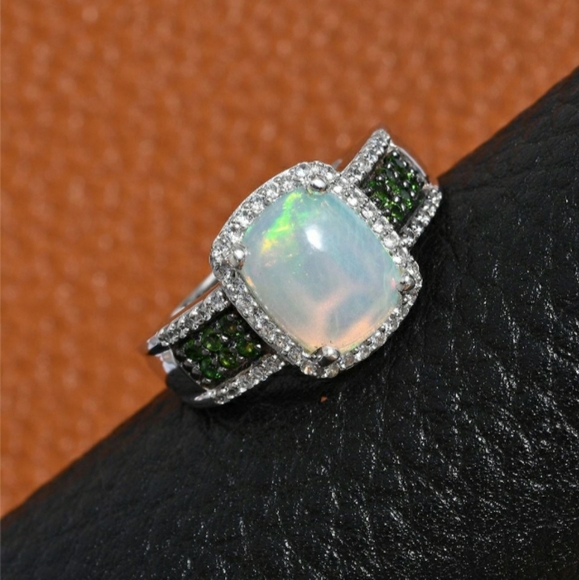 * BRAND NEW * Ethiopian Welo Opal Ring - Picture 2 of 4